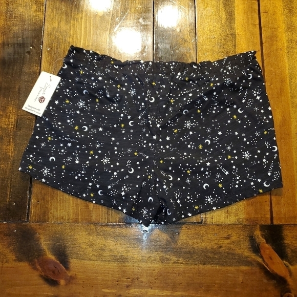 BLACK Lounge Pajama Shorts With Stars NEW Small - Picture 8 of 8